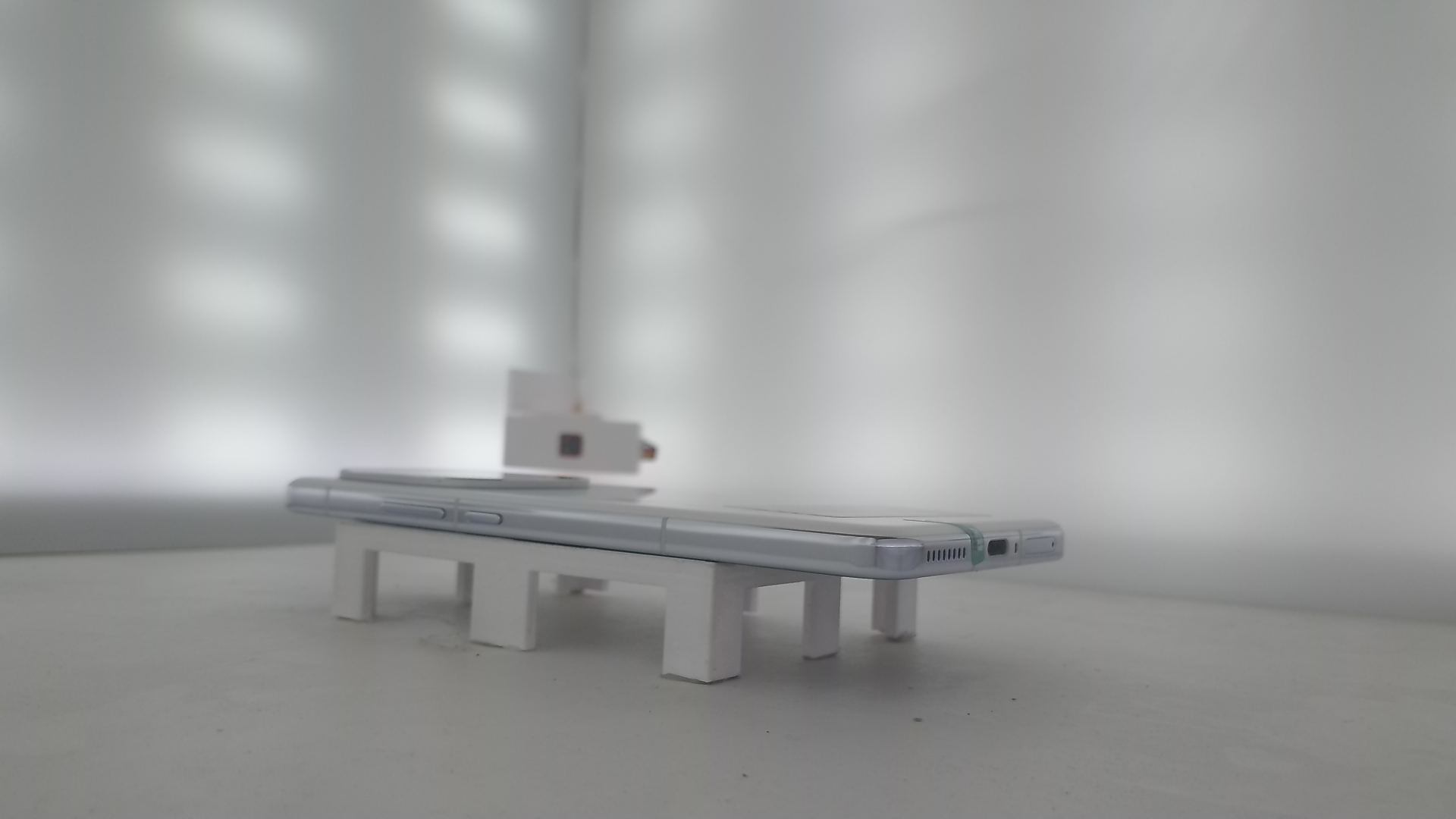 vivo【iQOO 13】99新 