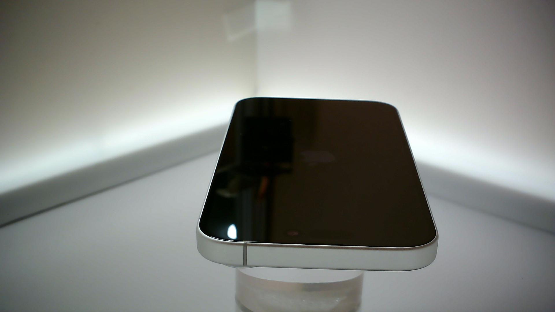 苹果【iPhone 16】5G全网通 白色 512G 国行 99新 