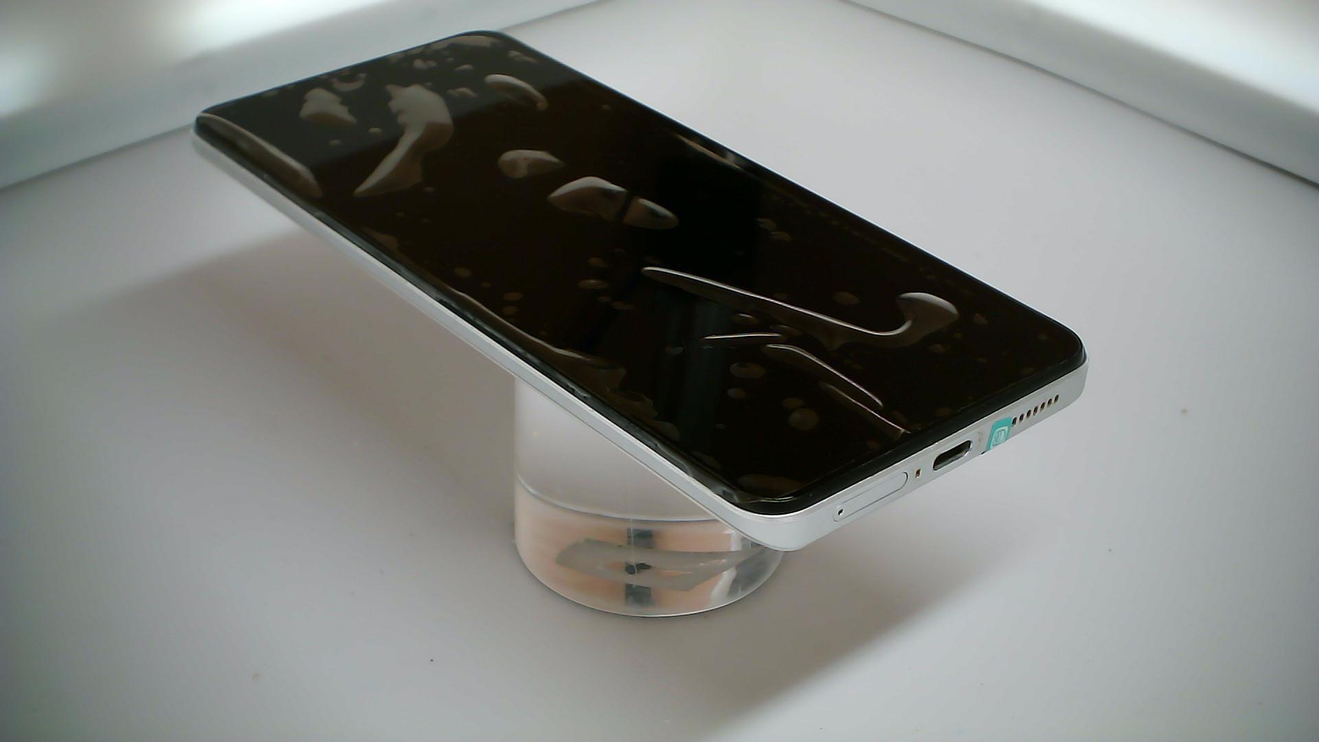 vivo【iQOO Z8】5G全网通 月瓷白 12G/256G 国行 9成新 