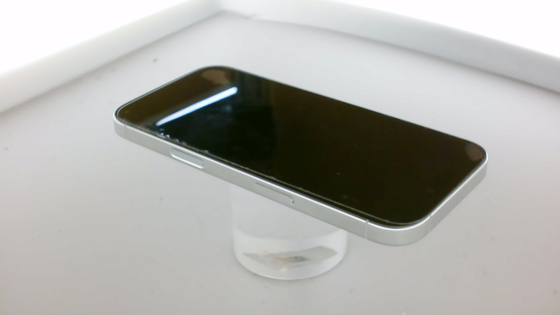 苹果【iPhone 16 pro】99新 