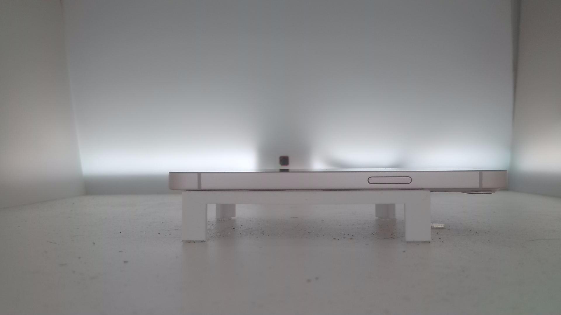 苹果【iPhone 13】99新 