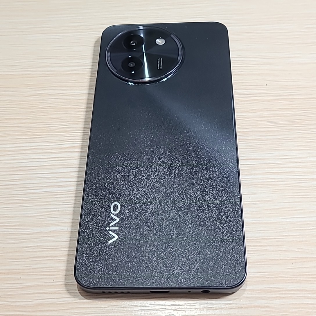 vivo【Y200 i】5G全网通 星夜黑 12G/256G 国行 99新 