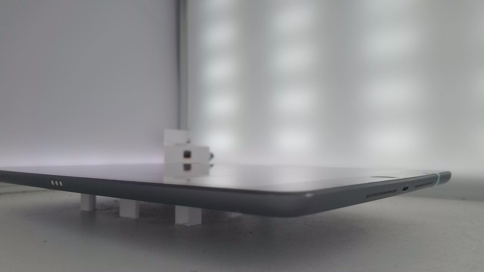 苹果【iPad9 10.2英寸 21款】8成新 