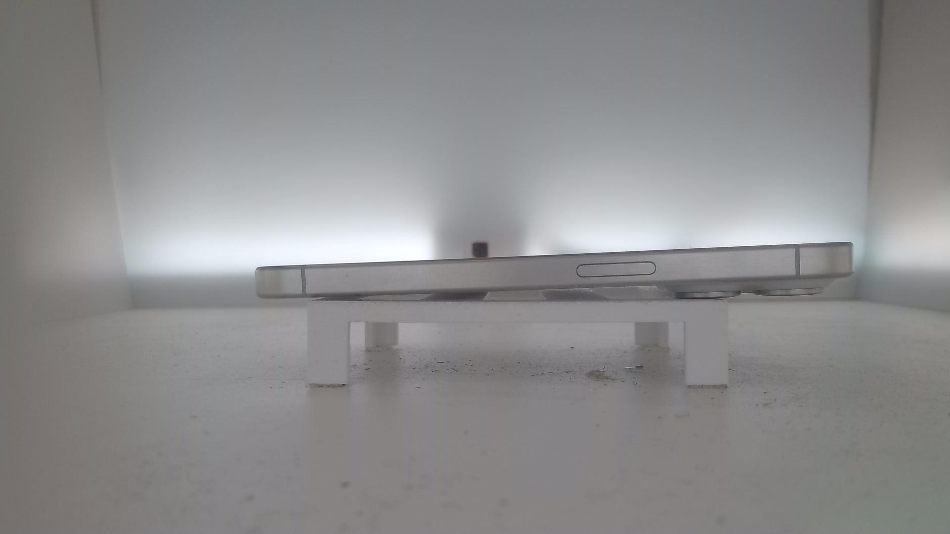 苹果【iPhone 15 Pro】95新 