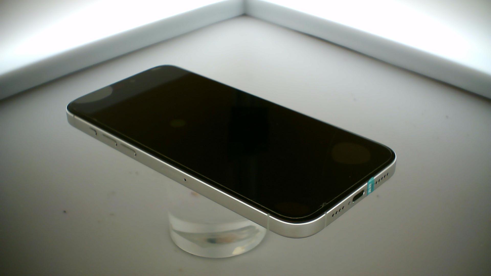 苹果【iPhone 15 Pro Max】5G全网通 白色钛金属 256G 港澳台 95新 