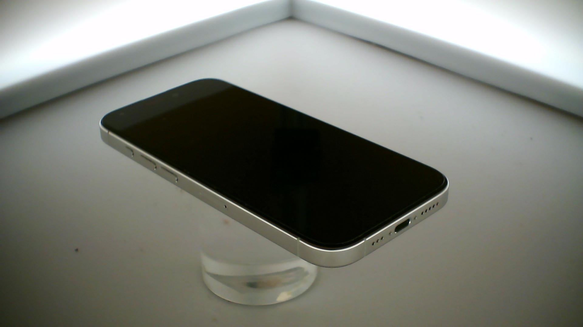苹果【iPhone 15 Pro】5G全网通 白色钛金属 128G 国行 95新 