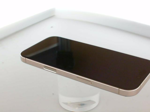 苹果【iPhone 16 pro】8成新 