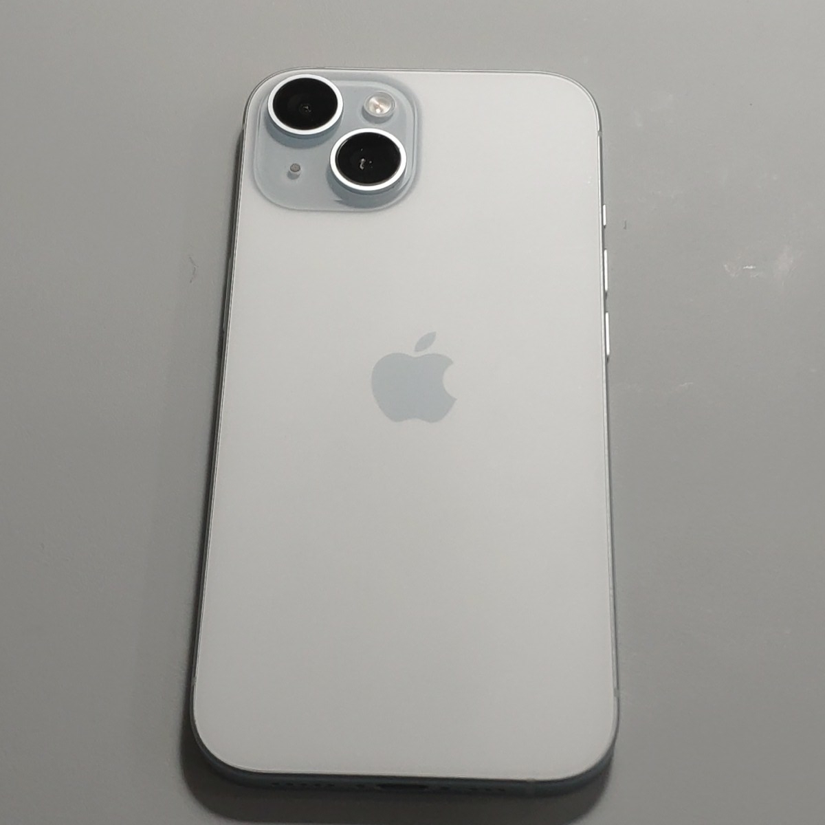 苹果【iPhone 15】5G全网通 蓝色 128G 国行 9成新 