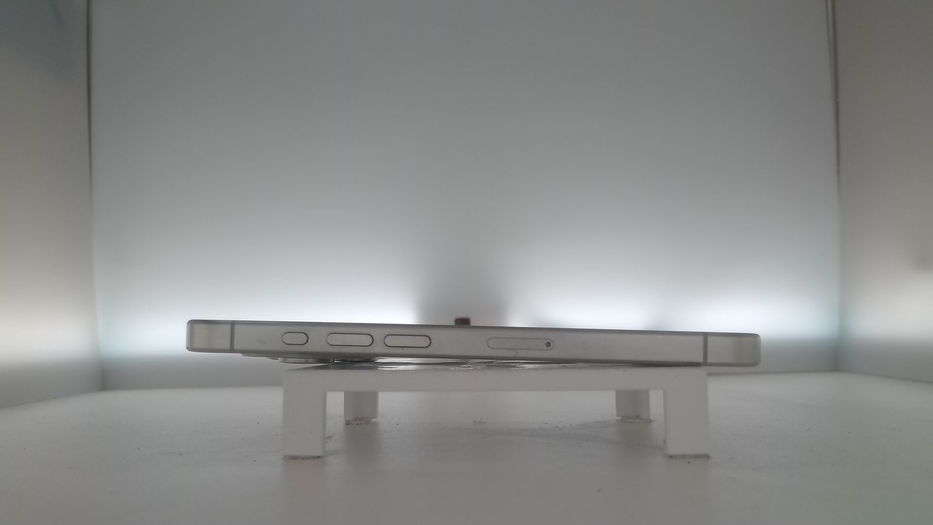 苹果【iPhone 15 Pro】95新 