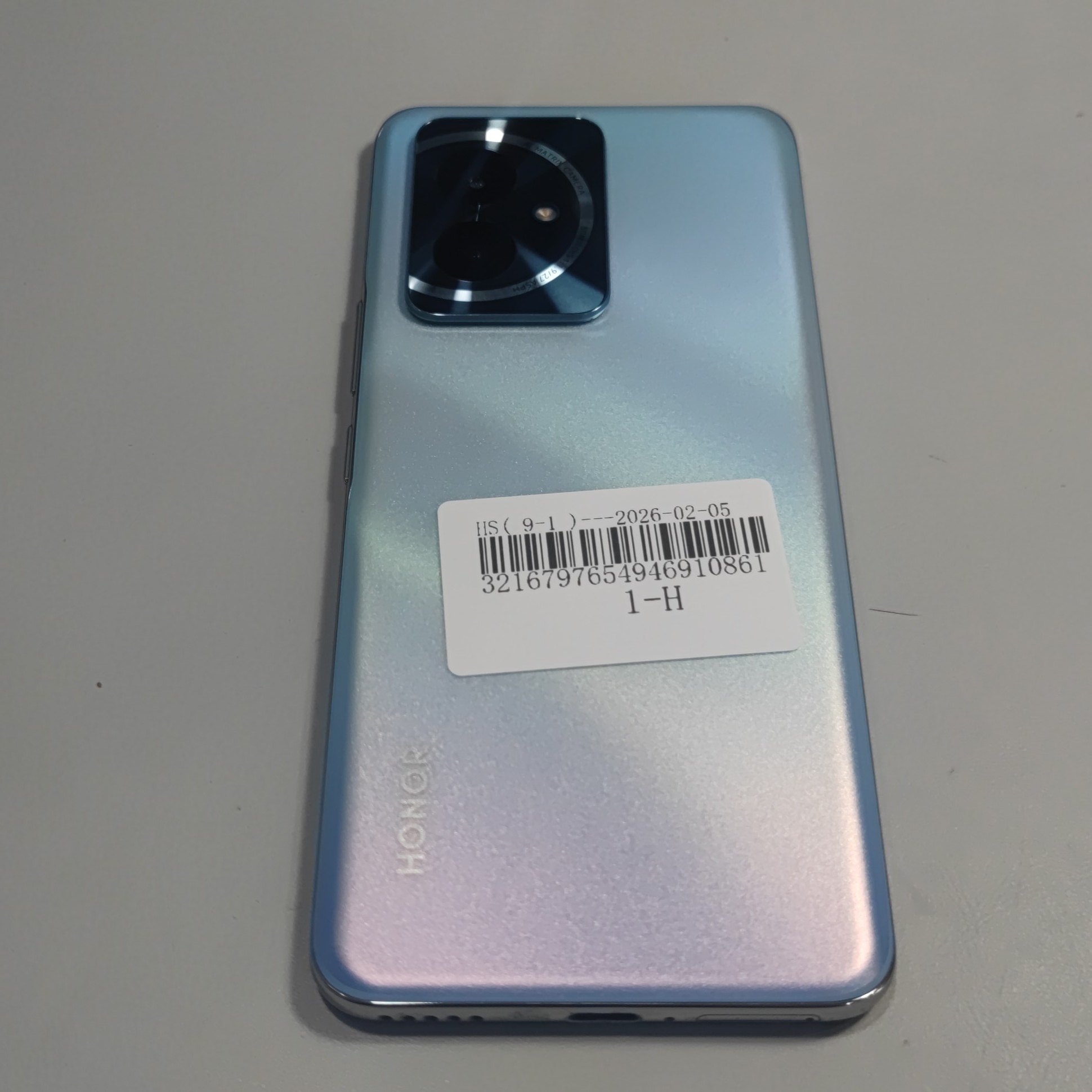 荣耀【 荣耀 100】9成新 