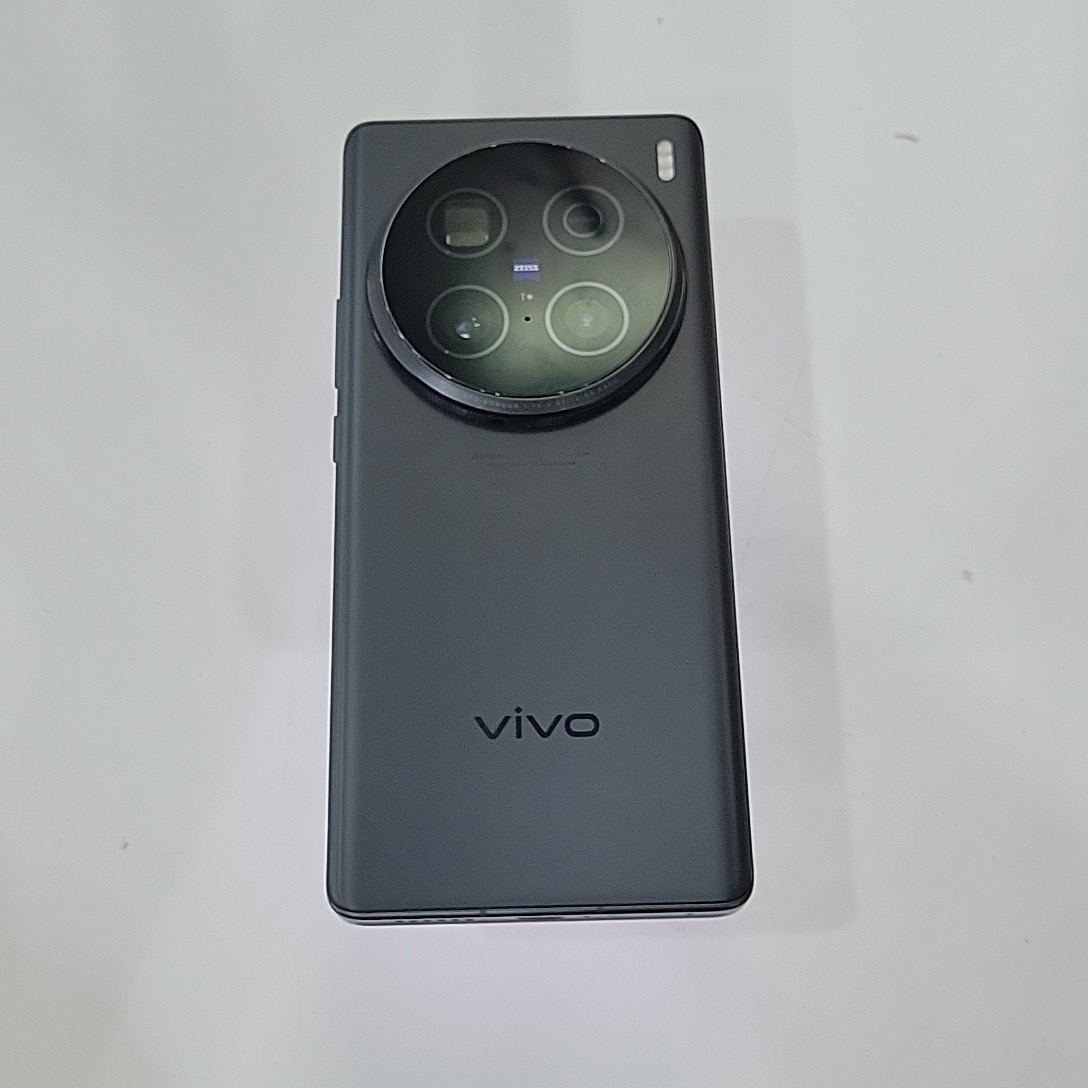 vivo【vivo X100 Ultra】5G全网通 深空灰 16G/512G 国行 99新 