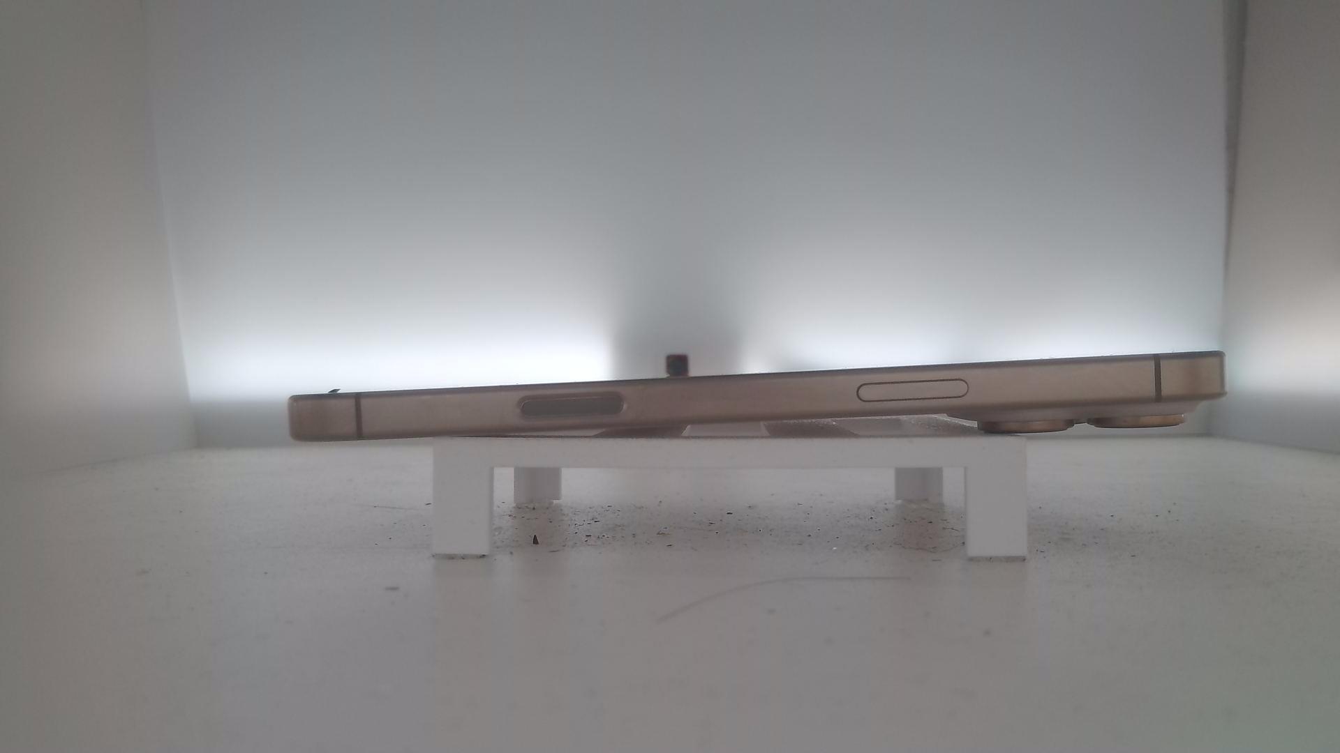 苹果【iPhone 16 pro max】99新 