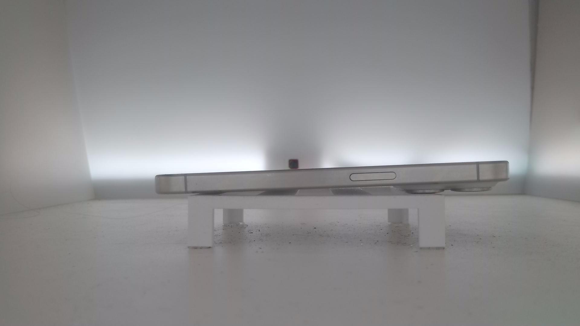 苹果【iPhone 15 Pro】95新 