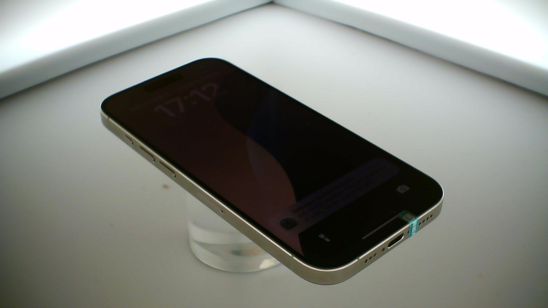 苹果【iPhone 15 Pro】5G全网通 原色钛金属 256G 国行 8成新 