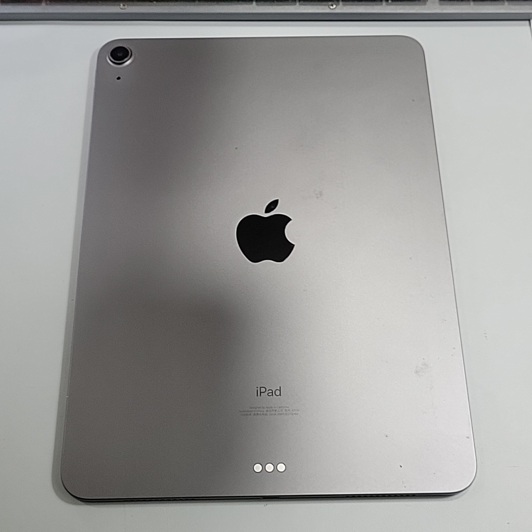苹果【iPad Air4 10.9英寸 20款】8成新 