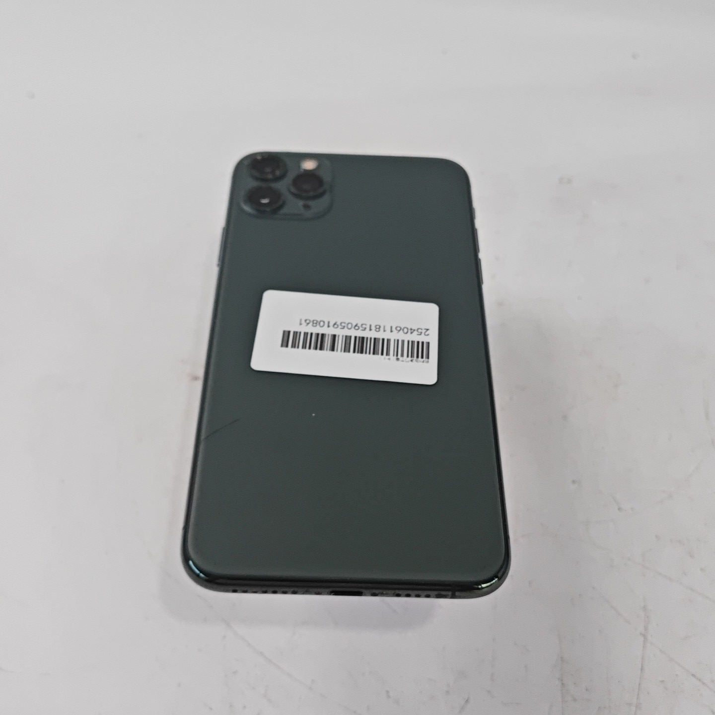 苹果【iPhone 11 Pro Max】全网通 暗夜绿色 256G 港澳台 9成新 