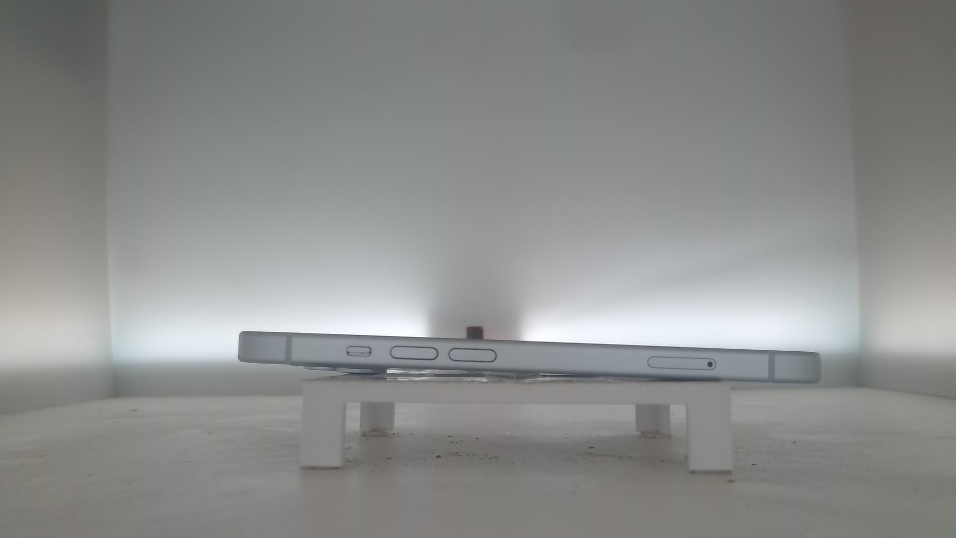苹果【iPhone 15】8成新 